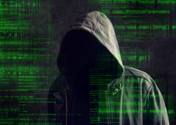 El robo de identidad es algo que sucede con mas frecuencia debido a los descuidos de las personas en redes sociales y otras plataformas.