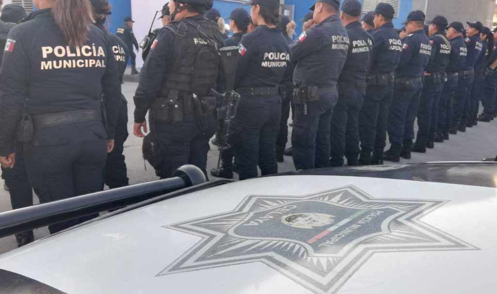 policias