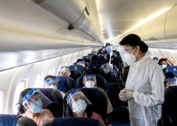 Viajar en avión es una actividad segura durante la pandemia