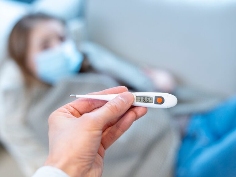 Aumenta la mortalidad por cofluencia de Covid-19 e influenza