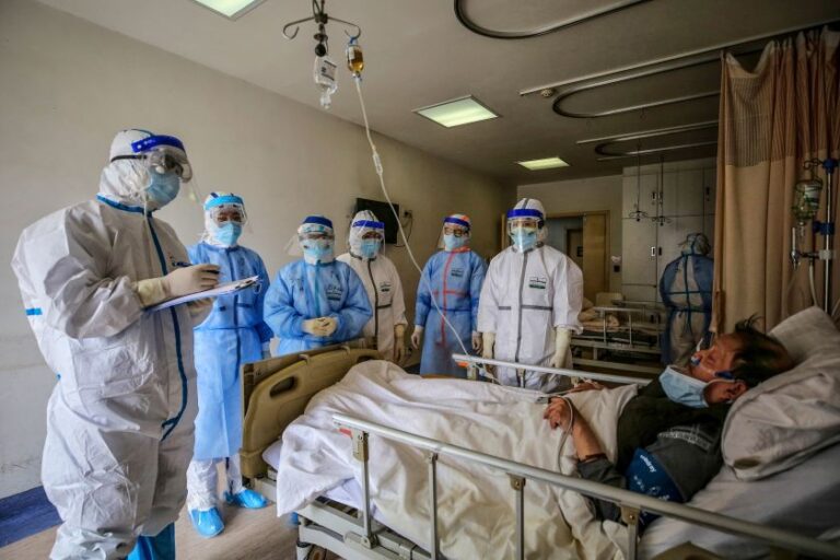 Solo 7% de hospitalizados por Covid-19 tienen seguro