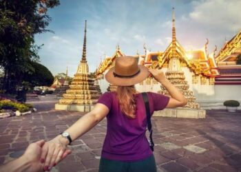 Operadores turísticos tailandeses quieren ofrecer paquetes con vacunación incluida