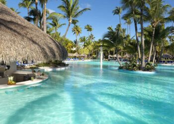 Resorts de playa en México y el Caribe ofrecen pruebas Covid para visitantes