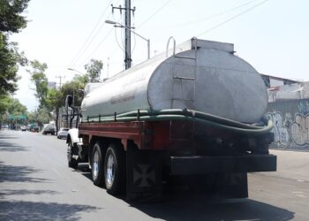 Con 400 mil litros diarios de agua, Vidal Llerenas asegura se abastecerá a Azcapotzalco.