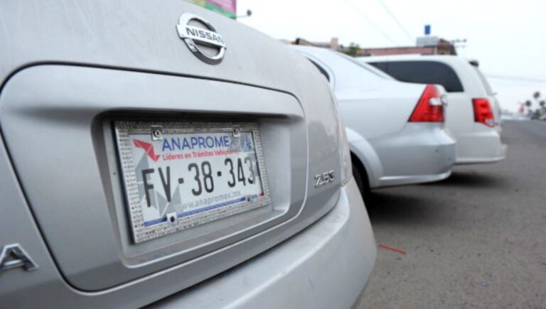 autos-chocolate-regulacion-golpe-industria-automotriz-amlo-maricarmen-cortes