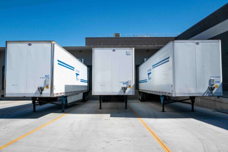 Seguro especializado para contenedores de Zurich México protege la cadena logística con coberturas amplias y asesoría de riesgos