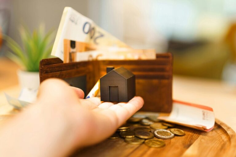 Gráfico que ilustra la baja adopción de seguros en México y la necesidad de protección financiera