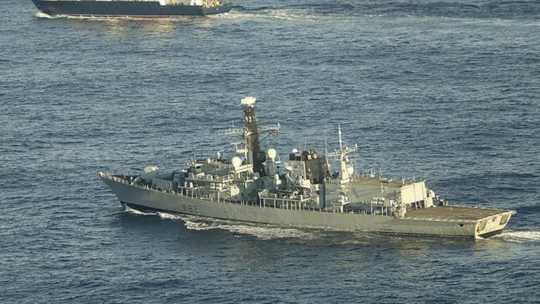 Ataque con dron a petrolero en el mar Negro eleva riesgos y costos de seguros marítimos