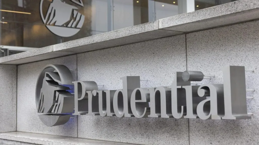 Empleados y ex empleados de Prudential Life vinculados a fraude en Japón y cambio de CEO tras pesquisa
