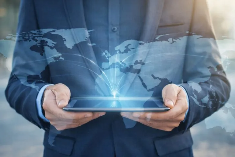 aseguradoras mantienen confianza pese a riesgos macroeconómicos en España con resiliencia financiera sólida