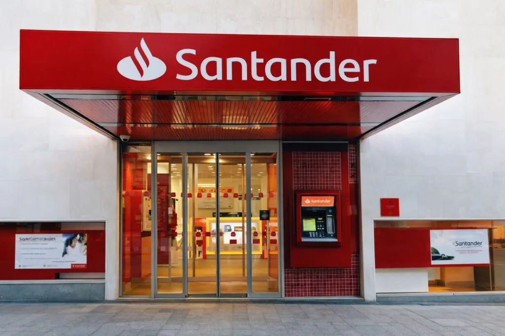 Santander seguros México refuerza su equipo con talento clave para impulsar seguros y pensiones en el país