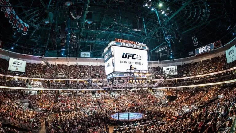 Supersure UFC impulsa seguros para empresas con patrocinio en eventos deportivos y presencia global