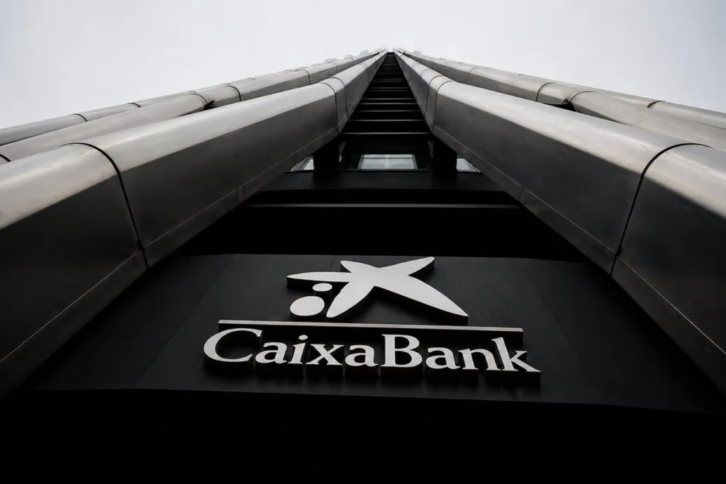 Resultados de CaixaBank Seguros crecen 9.3% en España con impulso en primas y eficiencia operativa