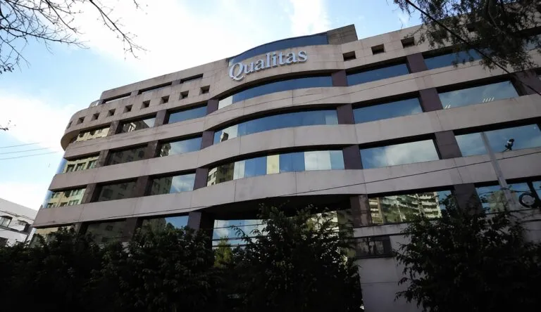utilidad Qualitas cayó 27% por impacto del IVA acreditable en resultados del primer trimestre en México