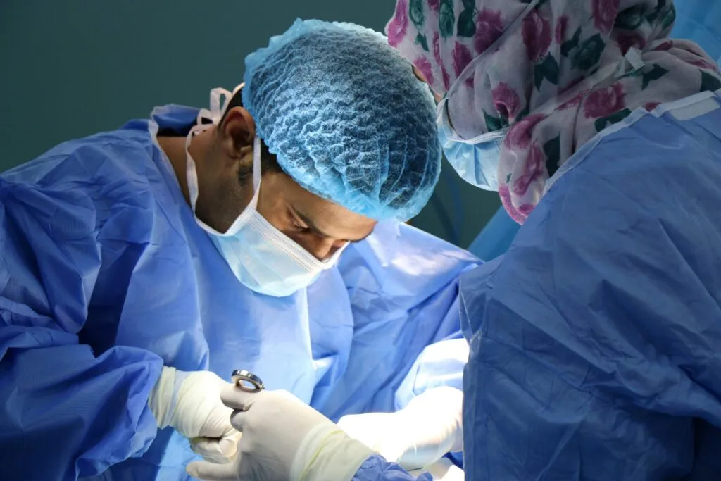 Seguro de salud en Vietnam busca nuevas fuentes para financiar la atención médica sostenible