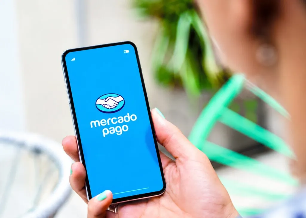 Seguros para pequeñas empresas en México con protección ante robos, incendios y daños materiales mediante Mercado Pago y Chubb.