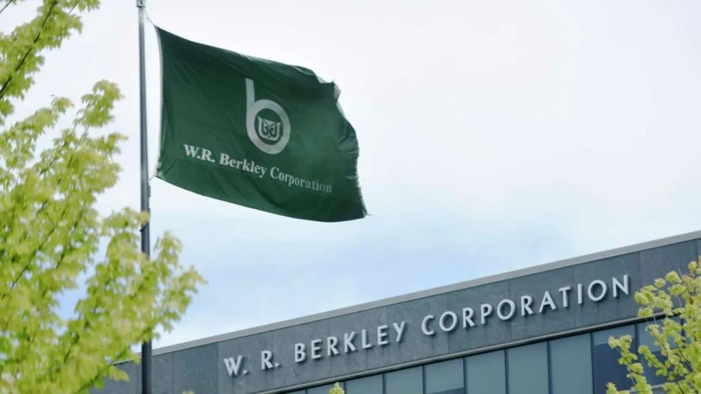 WR Berkley enfrenta presión sobre sus ganancias por menores tarifas de seguros comerciales y mayor competencia en Estados Unidos